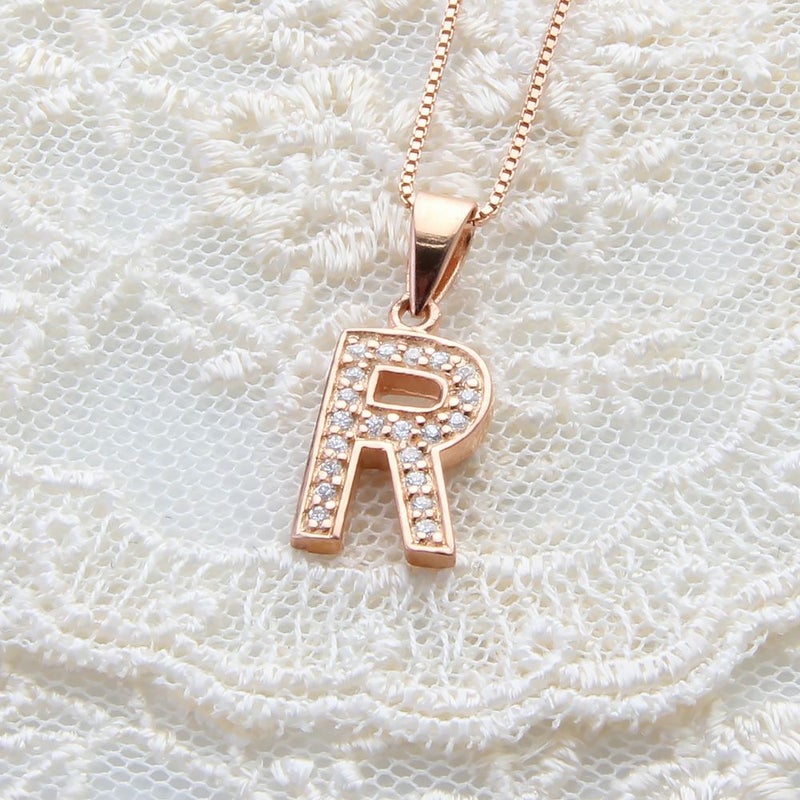 ダイヤパヴェ イニシャル R ネックレス