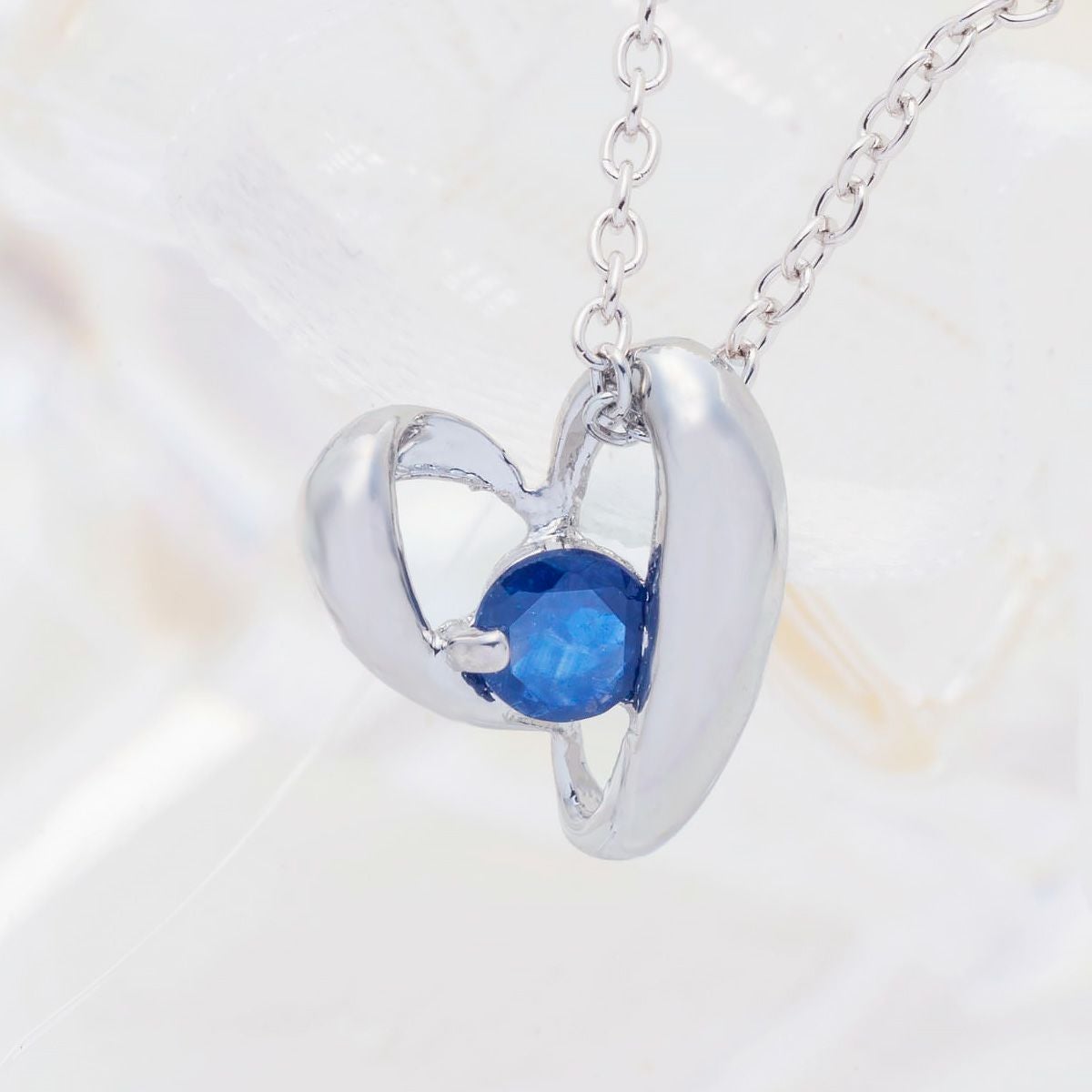 9月誕生石サファイヤ★SVR925ハートネックレス