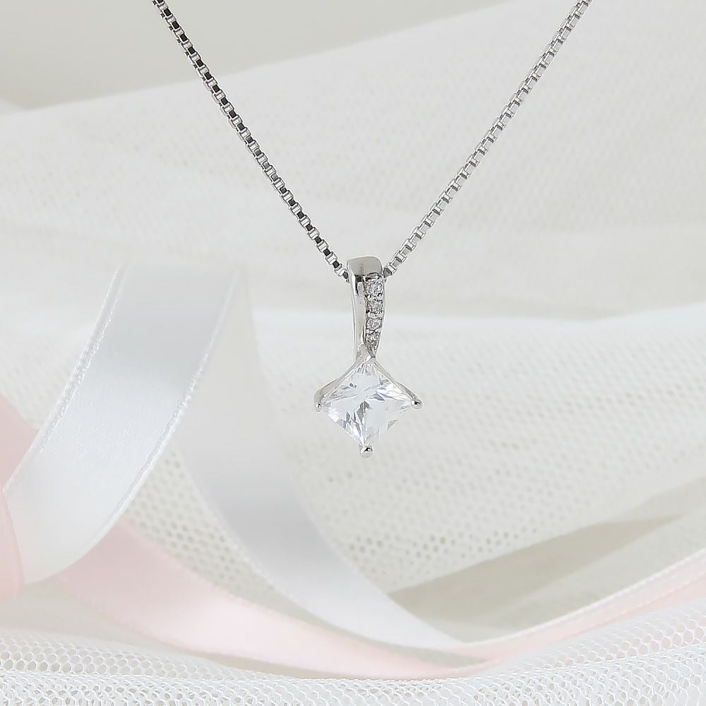 SVR925★スクエアダイヤモンドCzネックレス