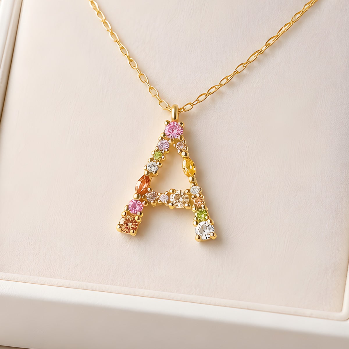 スワロフスキー イニシャル 【A】 アミュレット ネックレス