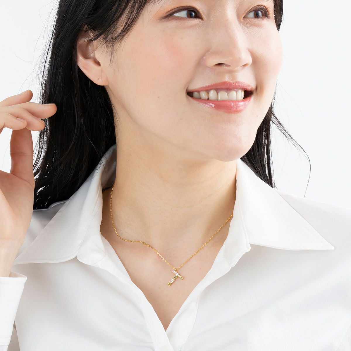 スワロフスキー★イニシャル【T】アミュレット ネックレス