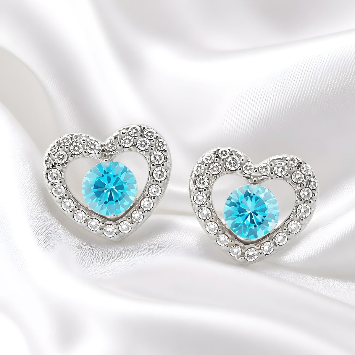 スワロフスキー ハート ビジュー ピアス（アクア）