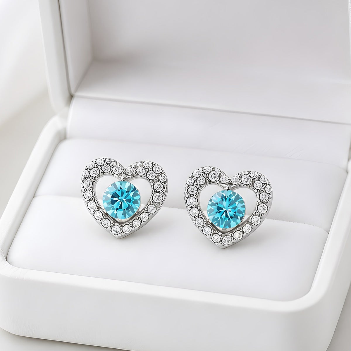 スワロフスキー ハート ビジュー ピアス（アクア）